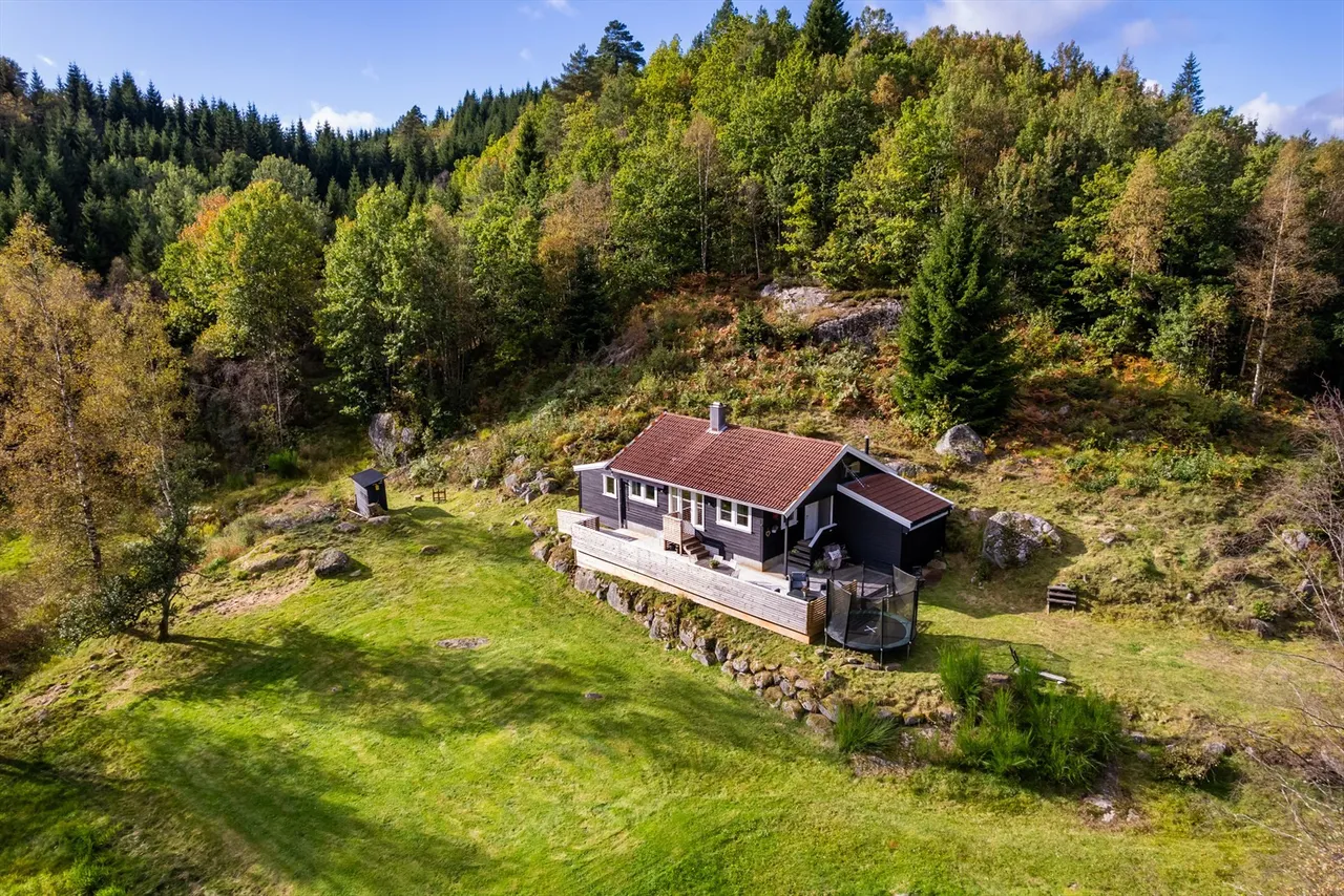 Bright kitchen with natural light and minimalist design